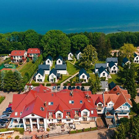 Domki Villa Hoff Resort تشوستش المظهر الخارجي الصورة